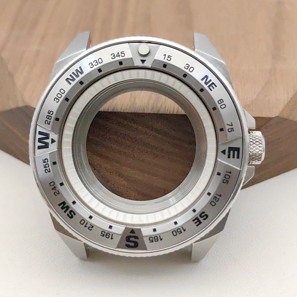 Mod King Samurai Uhrengehäuse  – Citizen Watch Tsuyosa Bewertung und Preis