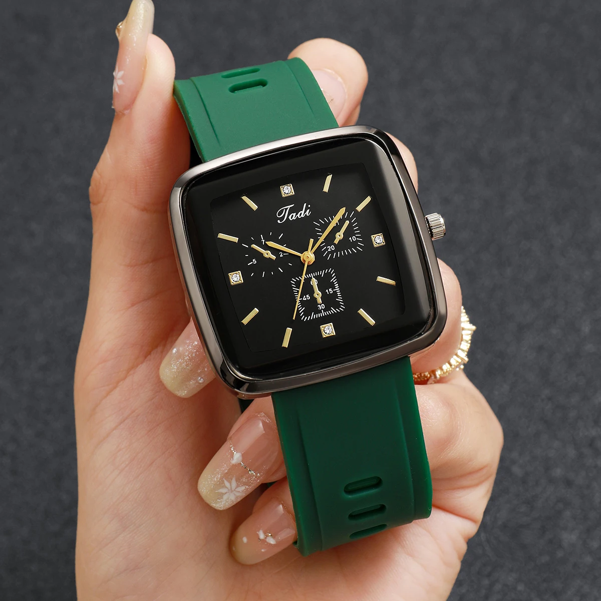 Modische Damen-Quarzuhr mit St – Silicone Band Women Bewertung und Preis